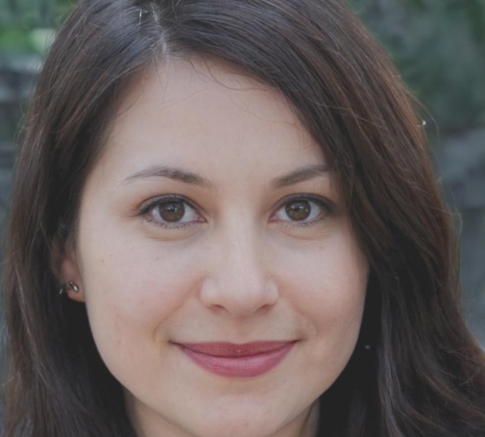Portrait de Faustine Leclercq, coordinatrice des partenariats